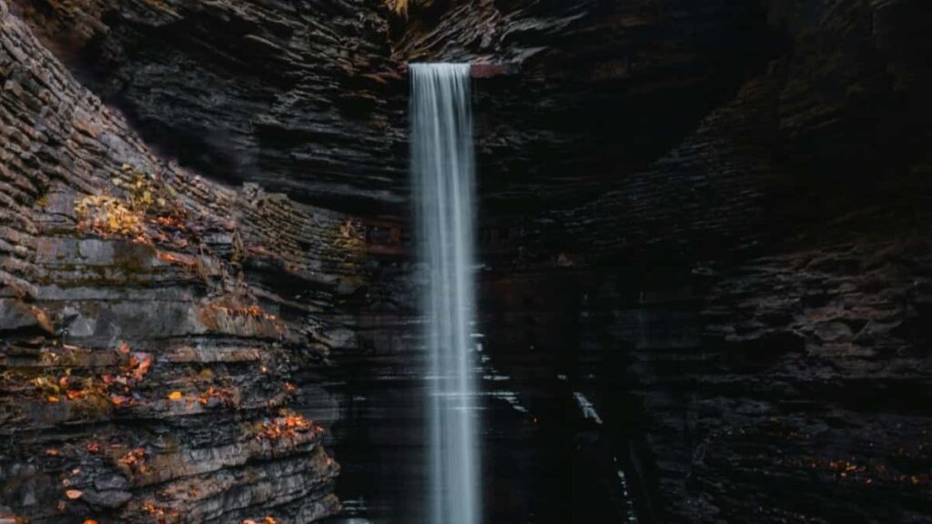 2025 Lesotho LinkedIn Ukukhangisa Izindleko Zonke Izigaba