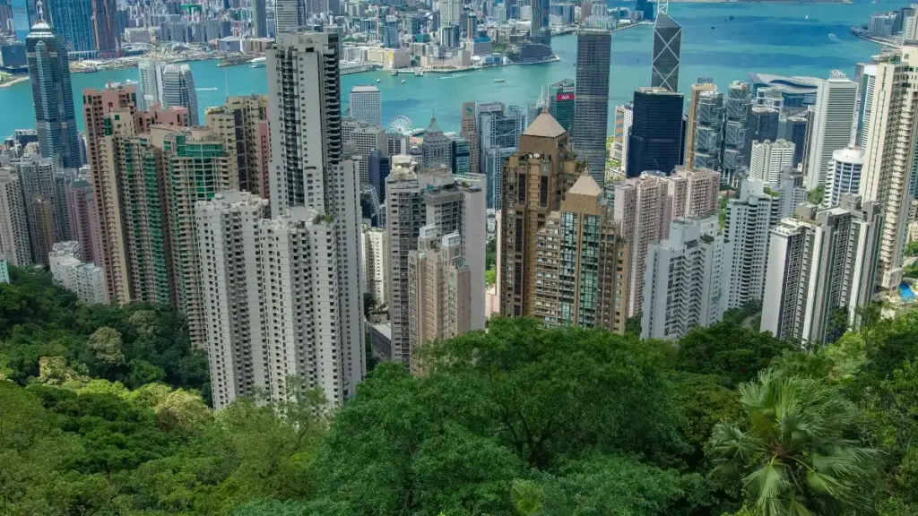 Isiqondiso sendawo sokuthola abenzi bokuqukethwe base-Sweden ku-Kuaishou, izindlela zokuxhumana nama-top creators, kanye nezinyathelo zokwakha imikhiqizo enempumelelo.