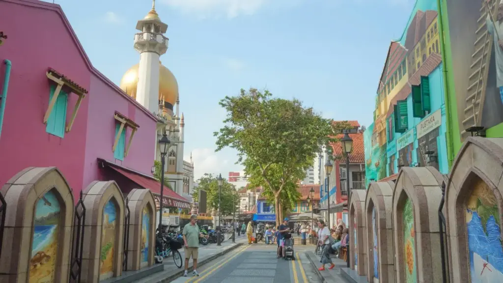 Izinyathelo ezisebenzayo nezimpendulo zaphansi zendlela yokuthola abenzi bokuqukethwe be-Netherlands Line ukuze babelwe imikhiqizo entsha — okusebenzayo kubakhangisi baseNingizimu Afrika.