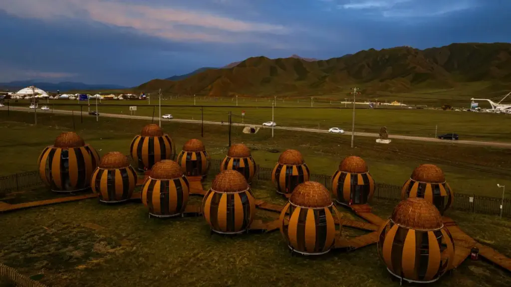 Isiqondiso esisebenzayo sokuxhumana namabhizinisi ase-Ukraine ku‑Bilibili ukuze wabelane ngamakhuphoni wesikhathi esilinganiselwe — amasu, amathuluzi, neengozi zabakhiqizi baseNingizimu Afrika.